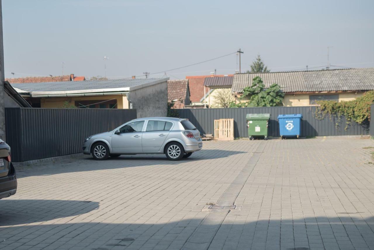Apartman "Joka" Ðakovo Екстериор снимка